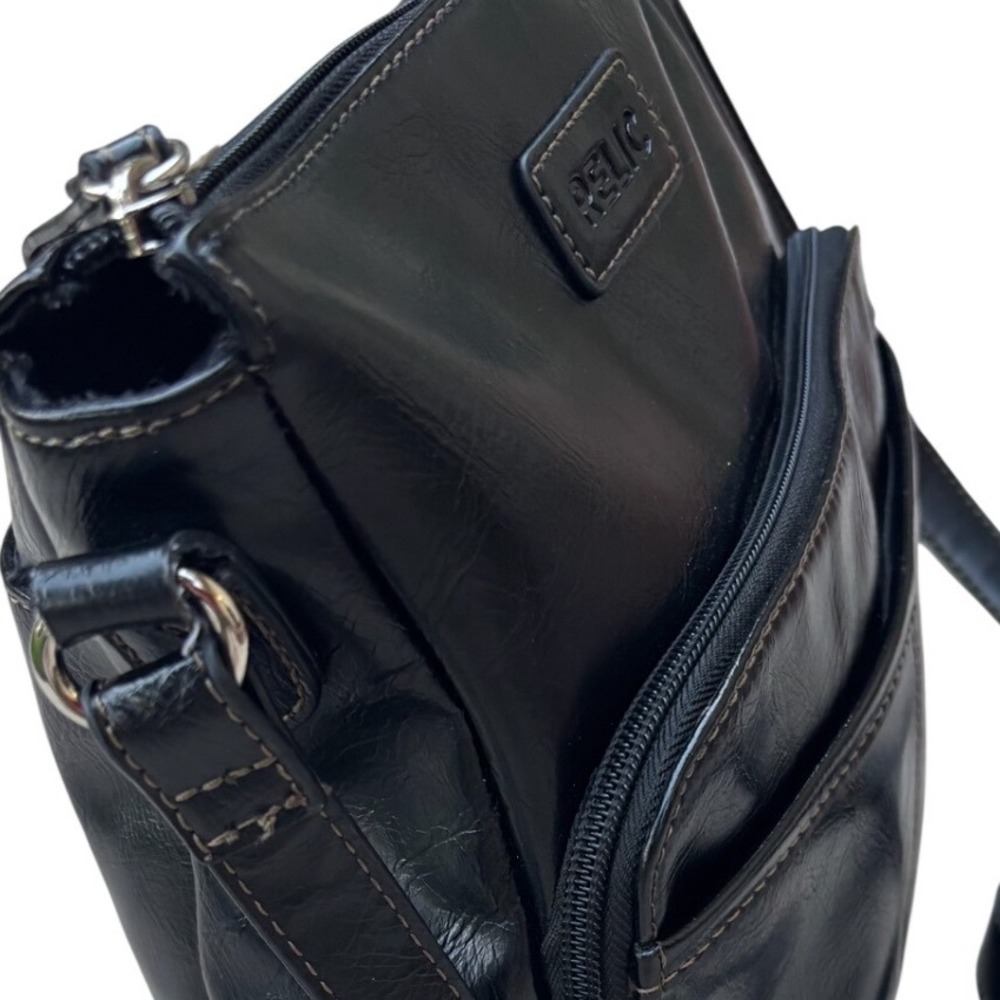 RELIC Black Faux Leather Crossbody Shoulder Bag Adjustable‎ Strap Zipper Pockets